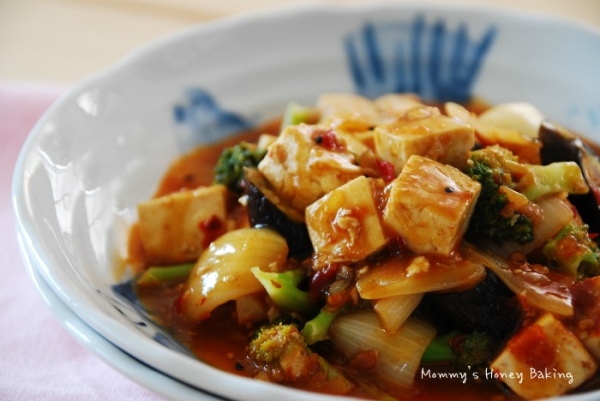 칼칼한 두부야채볶음