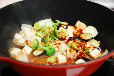 칼칼한 두부야채볶음