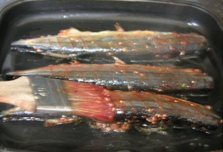 간편하며 입맛 돋구는 꽁치양념구이