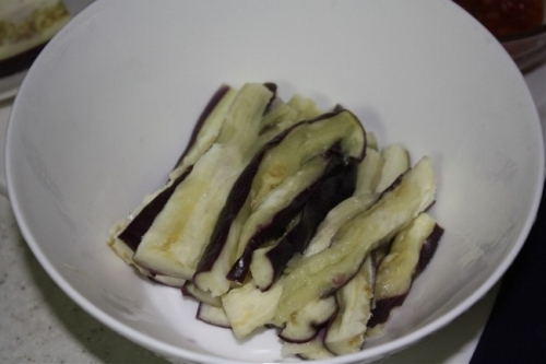 가지초무침