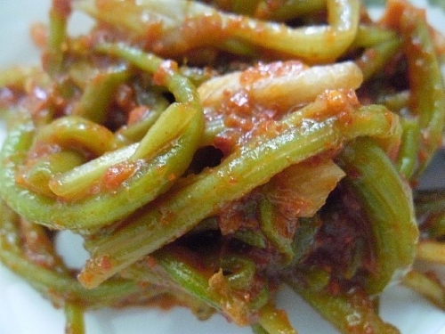 아삭한 고구마순 김치